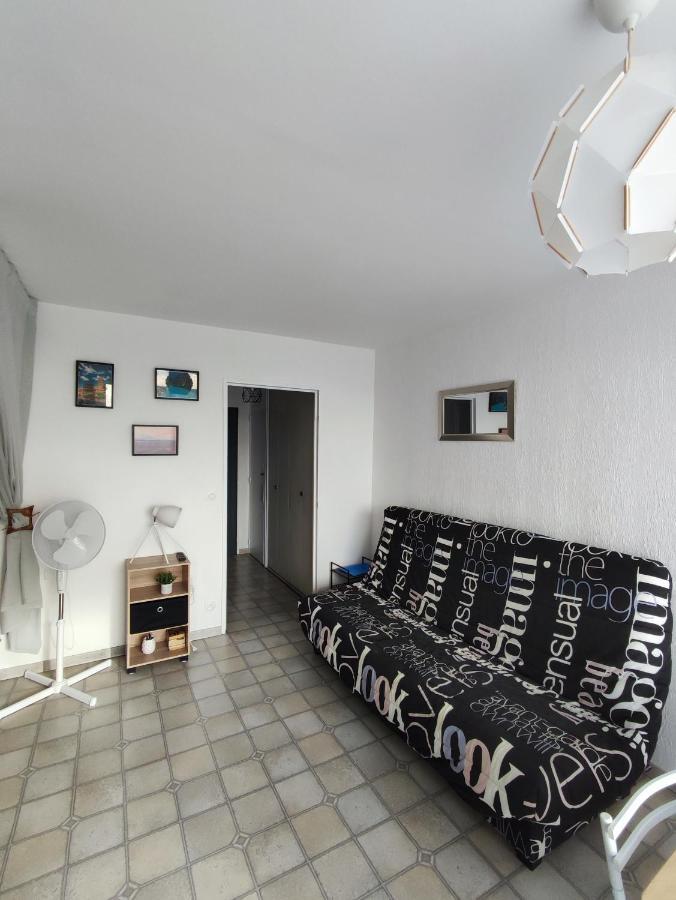Studio Meuble Classe 2 Etoiles - 30M² Греу-ле-Бэн Экстерьер фото